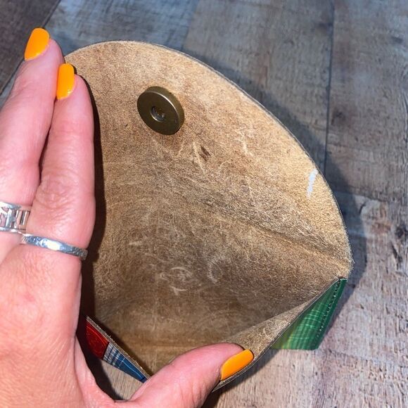 Leather serape wristlet upcycled - Picture 9 of 12